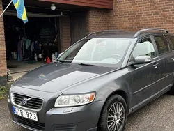 Grå Begagnad 2008 Volvo V50 Kinetic Kombi | 20 500 kr (Dyr)