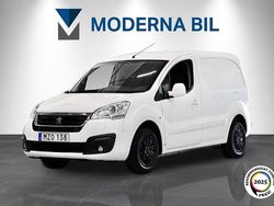 Vit Begagnad 2016 Peugeot Partner Minibuss | 69 900 kr (Bra pris)