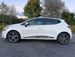 Vit Begagnad 2018 Renault Clio IV Expression Halvkombi | 85 000 kr (Marknadspris)
