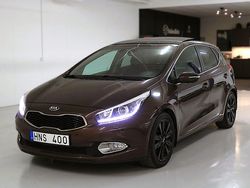 Brun Begagnad 2014 Kia Ceed Halvkombi | 124 900 kr (Lite dyr)