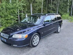 Blå Begagnad 2006 Volvo V70 Kombi | 28 500 kr (Marknadspris)