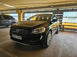 Svart Begagnad 2016 Volvo XC60 Summum SUV | 145 000 kr (Superpris)