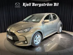 Grön metallic Begagnad 2023 Mazda 2 Halvkombi | 209 000 kr (Marknadspris)