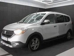 Silver Begagnad 2018 Dacia Lodgy Stepway Minibuss | 84 000 kr (Marknadspris)