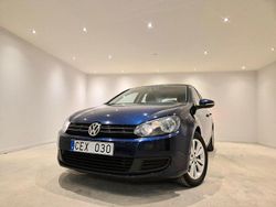 Mörkblå Begagnad 2011 VW Golf VII Halvkombi | 69 900 kr (Bra pris)