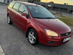 Begagnad 2007 Ford Focus Trend Kombi | 19 000 kr (Marknadspris)