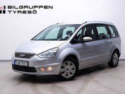 Grå Begagnad 2015 Ford Galaxy Minibuss | 79 900 kr (Lite dyr)