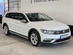 Vit (pure white) Begagnad 2016 VW Passat Kombi | 179 900 kr (Marknadspris)