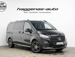 Svart Begagnad 2025 Mercedes V300 Minibuss | 949 000 kr