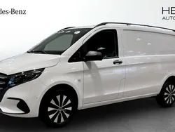 Vit (white) Ny 2024 Mercedes Vito Minibuss | 643 125 kr (Bra pris)