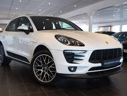 Vit Begagnad 2018 Porsche Macan SUV | 369 000 kr (Marknadspris)