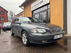 Grå Begagnad 2003 Volvo V70 Business Edition Kombi | 29 900 kr (Marknadspris)