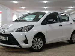 Vit Begagnad 2020 Toyota Yaris Halvkombi | 129 900 kr