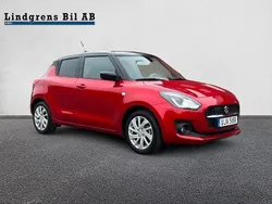 Röd/svart Begagnad 2023 Suzuki Swift Halvkombi | 204 900 kr (Lite dyr)