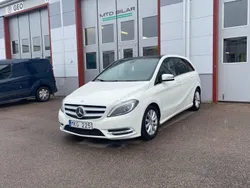 Vit Begagnad 2012 Mercedes B200 Minibuss | 119 900 kr (Marknadspris)