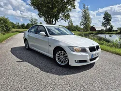Vit Begagnad 2012 BMW 318 Sedan | 58 000 kr (Superpris)