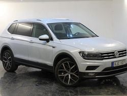 Ljusgrå (grå) Begagnad 2018 VW Tiguan Allspace GT SUV | 179 899 kr (Dyr)