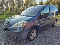 Blå Begagnad 2008 Peugeot Partner Minibuss | 32 000 kr (Marknadspris)