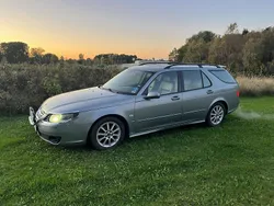 Grå Begagnad 2009 Saab 9-5 Kombi | 39 500 kr (Marknadspris)