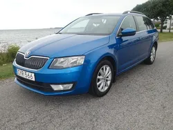 Blå Begagnad 2014 Skoda Octavia Ambition Kombi | 84 900 kr (Marknadspris)