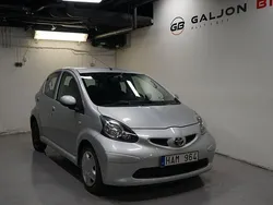 Silver Begagnad 2008 Toyota Aygo Halvkombi | 35 000 kr (Lite dyr)