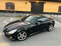 Svart Begagnad 2005 Mercedes SLK200 AMG Cab | 89 900 kr (Marknadspris)