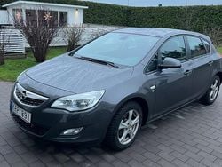 Grå metallic Begagnad 2010 Opel Astra Halvkombi | 57 000 kr (Lite dyr)