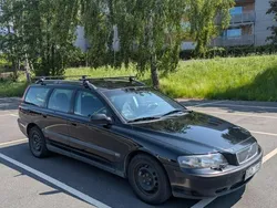 Svart Begagnad 2001 Volvo V70 Kombi | 18 000 kr (Bra pris)