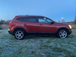 Röd Begagnad 2010 Nissan Qashqai +2 SUV | 49 900 kr (Marknadspris)