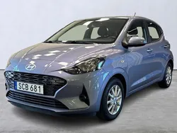 Blå Begagnad 2023 Hyundai i10 Essential Halvkombi | 145 000 kr (Marknadspris)