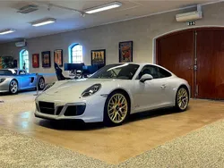 Grå Begagnad 2018 Porsche 911 Carrera GTS Sportkupé | 1 350 000 kr (Dyr)