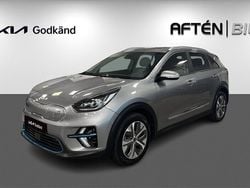 Grå Begagnad 2022 Kia e-Niro Advance SUV | 299 900 kr (Marknadspris)
