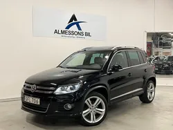 Svart Begagnad 2014 VW Tiguan R-line SUV | 169 900 kr (Marknadspris)
