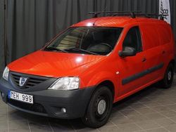 Röd Begagnad 2011 Dacia Logan Sedan | 29 900 kr