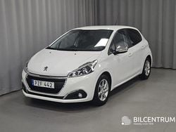 Flerfärgad Begagnad 2017 Peugeot 208 Halvkombi | 84 900 kr (Marknadspris)