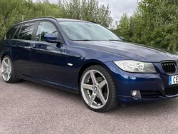 Blå Begagnad 2011 BMW 318 Kombi | 59 900 kr (Lite dyr)