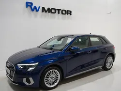 Blå Begagnad 2020 Audi A3 Sportback Proline Halvkombi | 229 800 kr (Marknadspris)