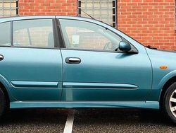 Blå Begagnad 2003 Nissan Almera Halvkombi | 17 500 kr (Lite dyr)