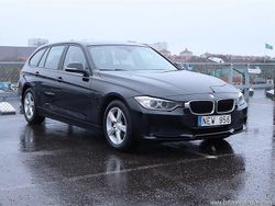Svart Begagnad 2012 BMW 318 Kombi | 114 900 kr (Marknadspris)