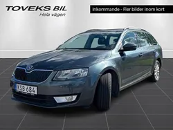 Grå Begagnad 2014 Skoda Octavia Ambition Kombi | 109 900 kr (Marknadspris)