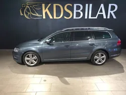 Ljusgrå Begagnad 2013 VW Passat R-line Kombi | 119 500 kr (Lite dyr)