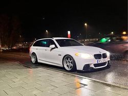 Vit Begagnad 2011 BMW 520 M Sport Kombi | 77 000 kr (Dyr)