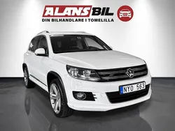 Vit Begagnad 2013 VW Tiguan Sportline SUV | 109 000 kr (Marknadspris)