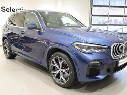 Blå Begagnad 2022 BMW X5 M Sport SUV | 699 000 kr (Superpris)