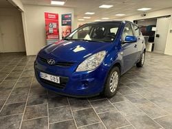 Blå Begagnad 2010 Hyundai i20 Select Halvkombi | 34 700 kr (Bra pris)