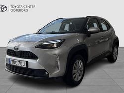 Silver Begagnad 2024 Toyota Yaris Cross Active SUV | 269 900 kr (Bra pris)