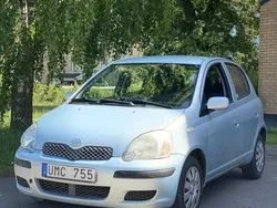 Blå Begagnad 2004 Toyota Yaris Halvkombi | 27 000 kr (Bra pris)