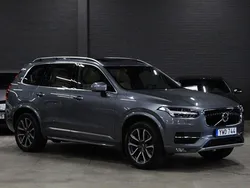 Grå Begagnad 2018 Volvo XC90 Momentum SUV | 359 900 kr (Marknadspris)