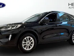 Svart (black) Begagnad 2022 Ford Kuga Titanium SUV | 259 900 kr (Bra pris)
