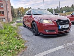 Röd Begagnad 2005 Audi A3 Halvkombi | 68 000 kr